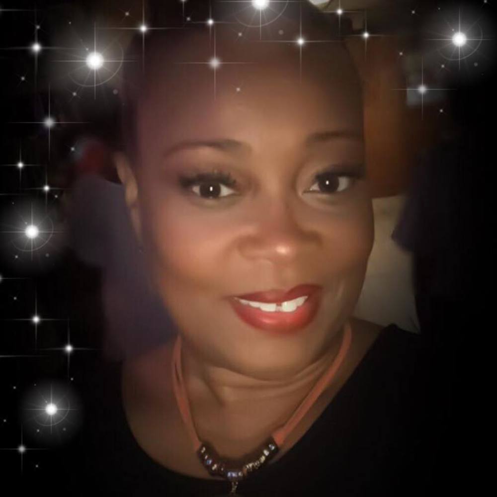 Meet your Posher, Paula